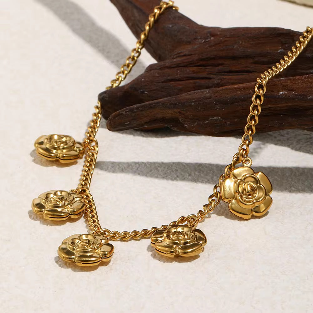 Flower Charm necklace